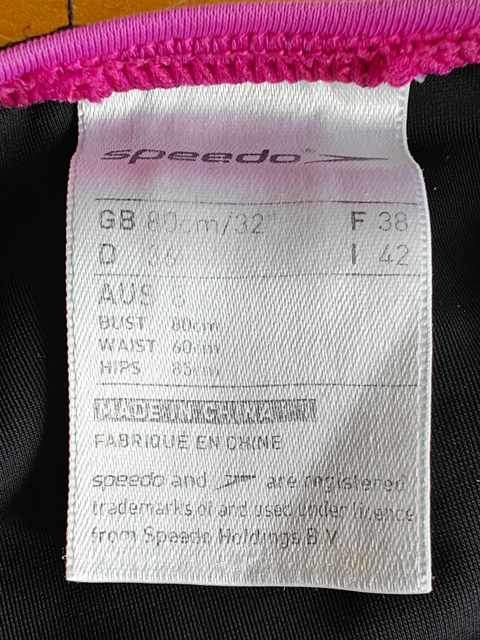 Maiô esportivo Speedo Legsuit com listras – photo 2